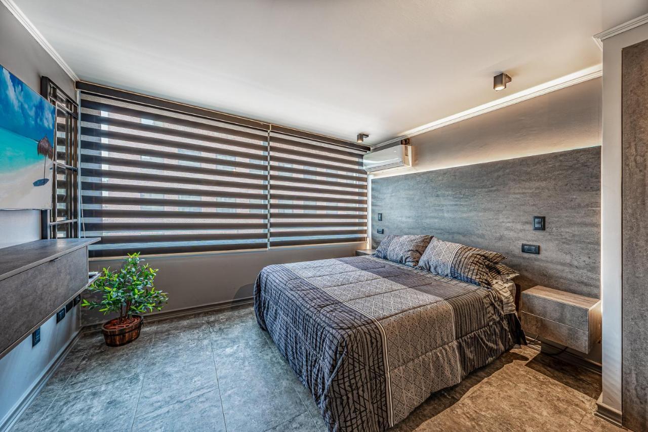 Design Tech Comfort & Location Santiago Luaran gambar