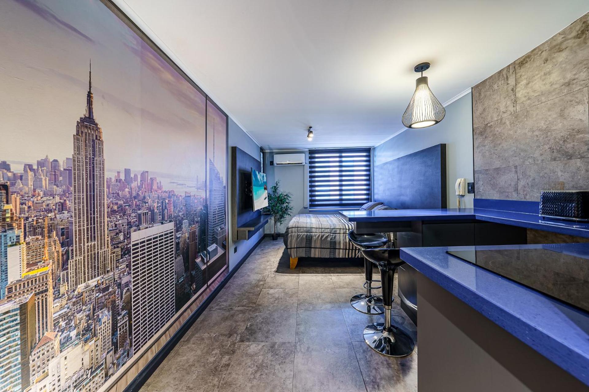 Design Tech Comfort & Location Santiago Luaran gambar