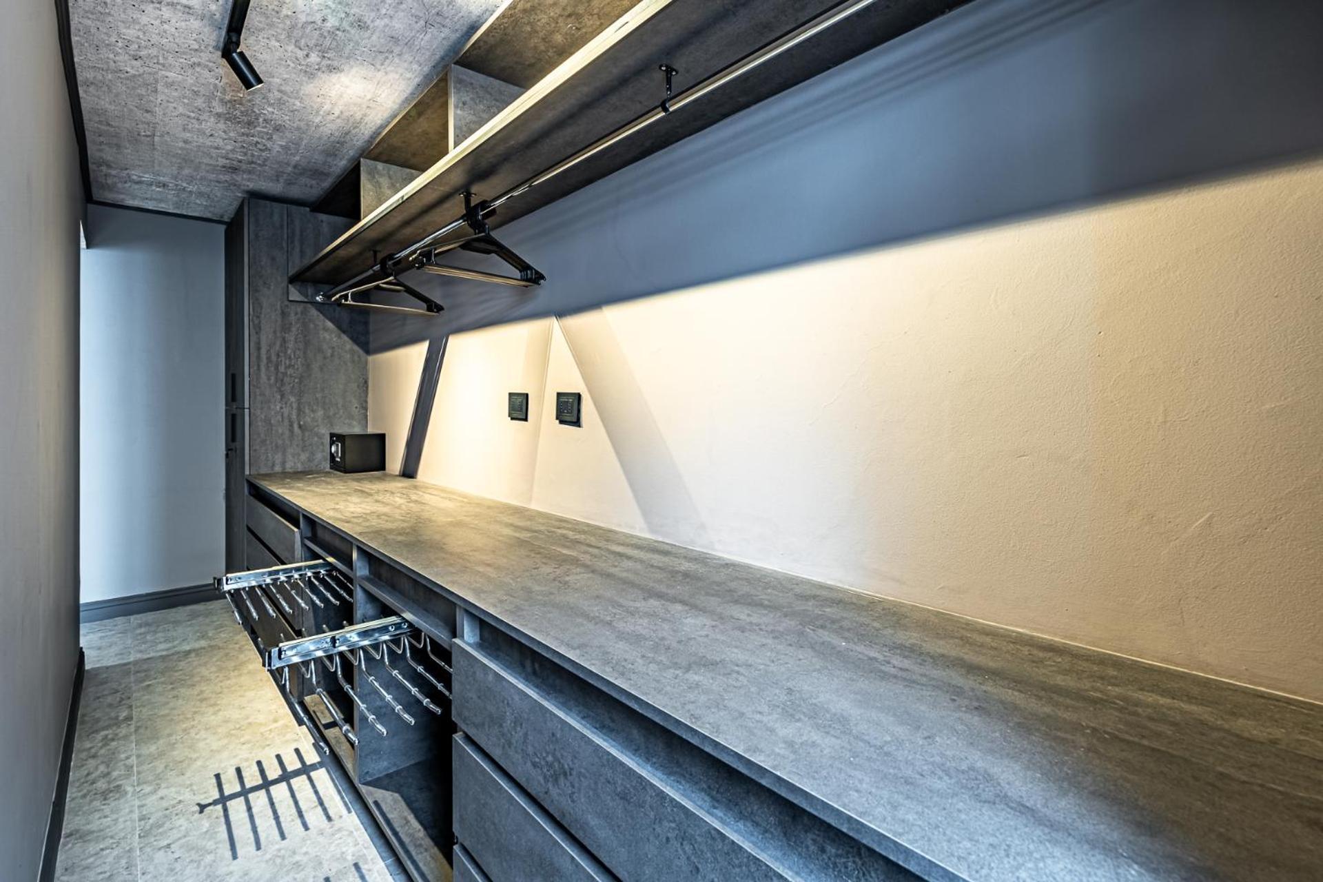 Design Tech Comfort & Location Santiago Luaran gambar